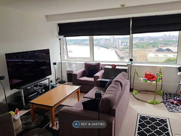 2 Bedroom Flat To Rent In Aragon Tower George Beard Road, London, SE8