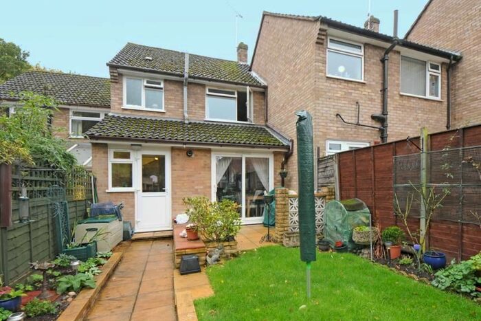 3 Bedroom Terraced House To Rent In Beechbrook Avenue, Yateley, GU46