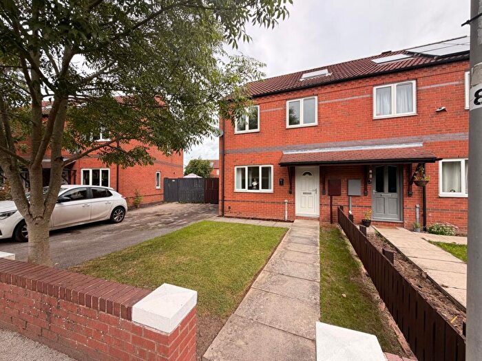 3 Bedroom Semi-Detached House To Rent In Cedar Tree View, Elkesley, Retford, DN22