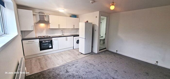 1 Bedroom Flat To Rent In Durham Road, London, N7