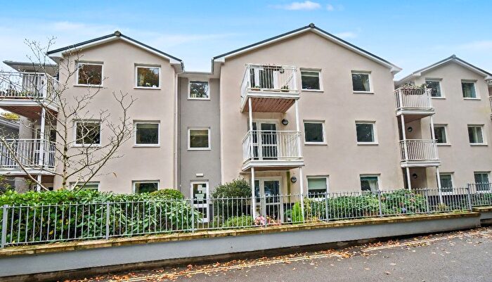 1 Bedroom Flat For Sale In Rivers Edge Court, Okehampton, EX20