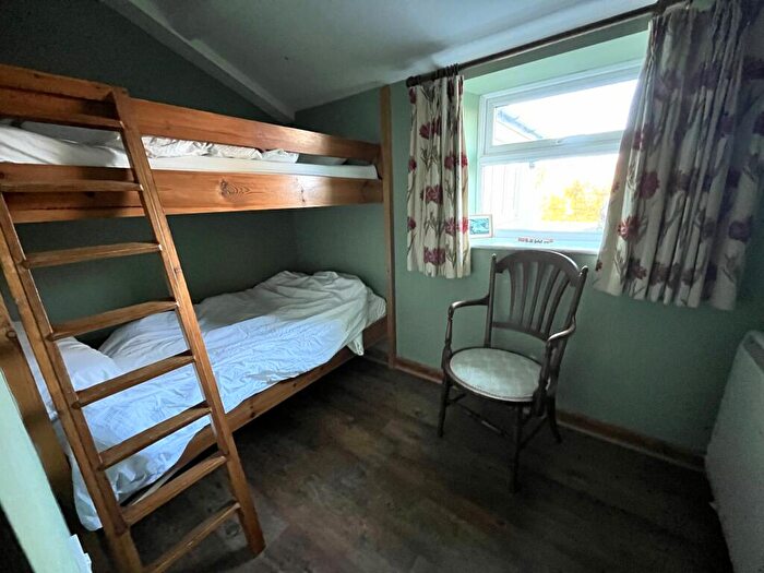 3 Bedroom Cottage For Sale In The Village, Christon Bank, NE66