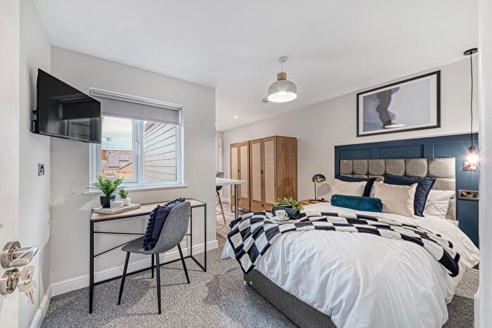 Studio To Rent In Room, Bennett Street, NG10