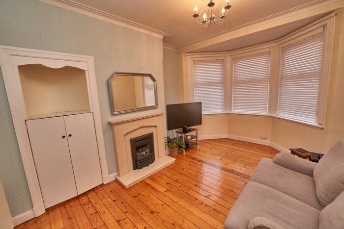 2 Bedroom Detached House To Rent In Glendevon Road, Edinburgh, EH12