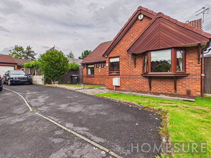 2 Bedroom Bungalow For Sale In Pendine Close, Callands, Warrington, Cheshire, WA5