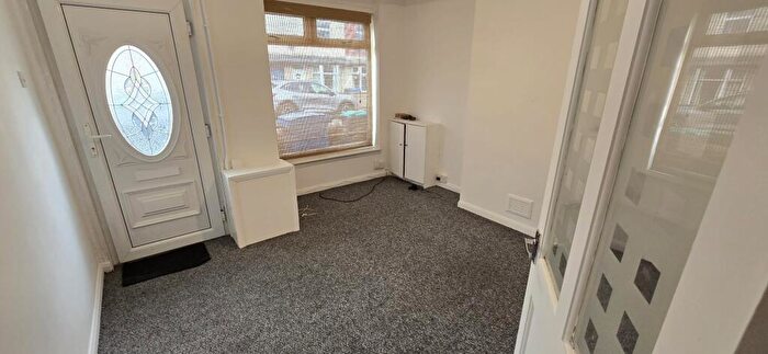 2 Bedroom Terraced House To Rent In Victoria Street, Mansfield, NG18