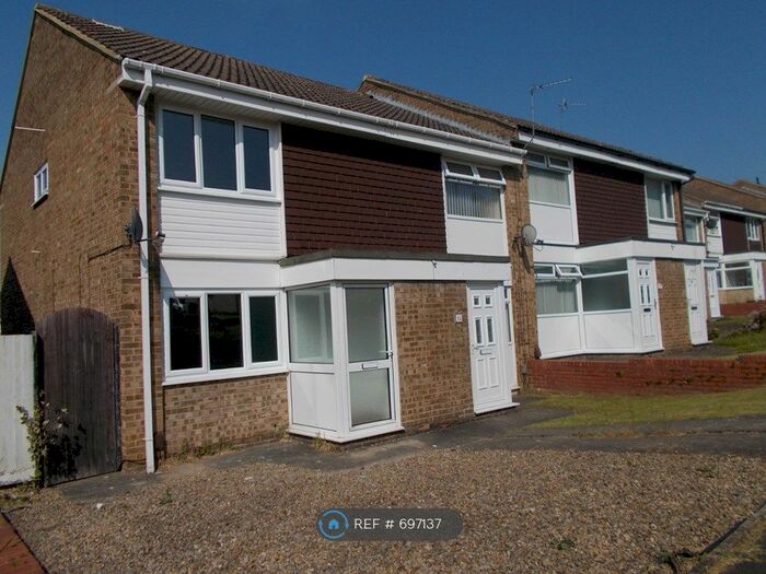 2 Bedroom Terraced House To Rent In Brackenthwaite, Middlesbrough, TS5