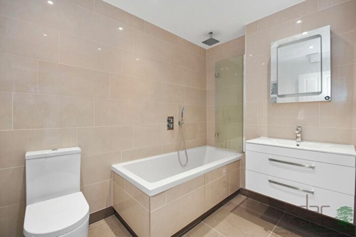 1 Bedroom Flat To Rent In Fordwych Road, Kilburn, NW2
