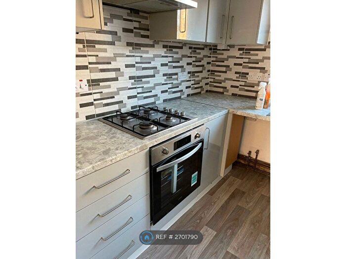 3 Bedroom Terraced House To Rent In Falcon Road, Enfield, EN3