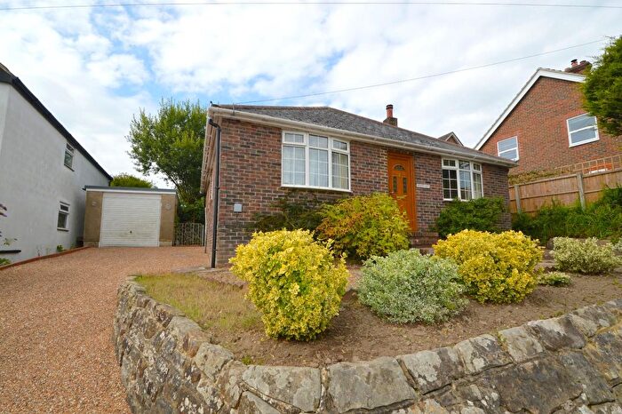 2 Bedroom Detached Bungalow To Rent In Blackness Road, Crowborough, TN6
