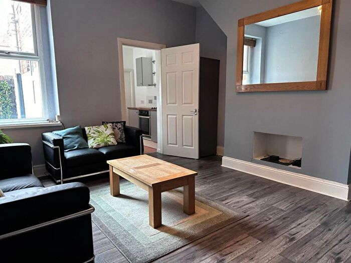 2 Bedroom Apartment To Rent In Hazelwood Avenue, Newcastle Upon Tyne, NE2