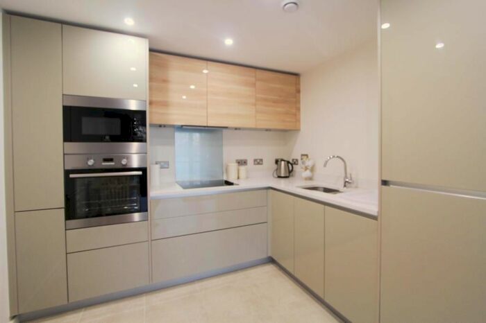 1 Bedroom Flat To Rent In Warton Court, All Saints Road, Acton, London, W3