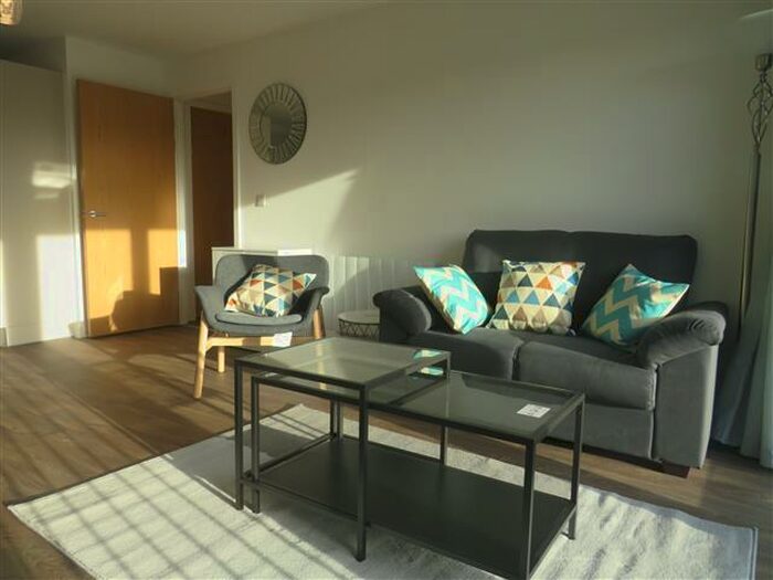 2 Bedroom Apartment To Rent In Lexington Gardens, Birmingham, B15