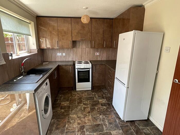 3 Bedroom House To Rent In Willonholt, Peterborough, PE3