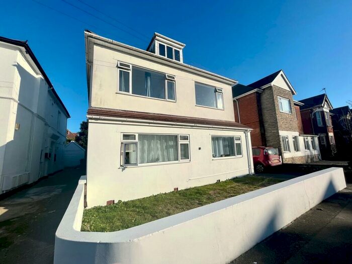 1 Bedroom Flat To Rent In Hamilton Road, Bournemouth, BH1
