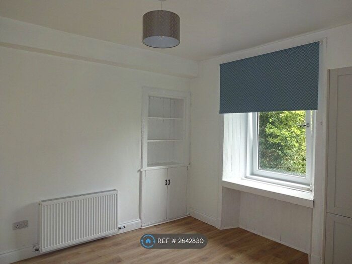 1 Bedroom Flat To Rent In Maxwellton Street, Paisley, PA1