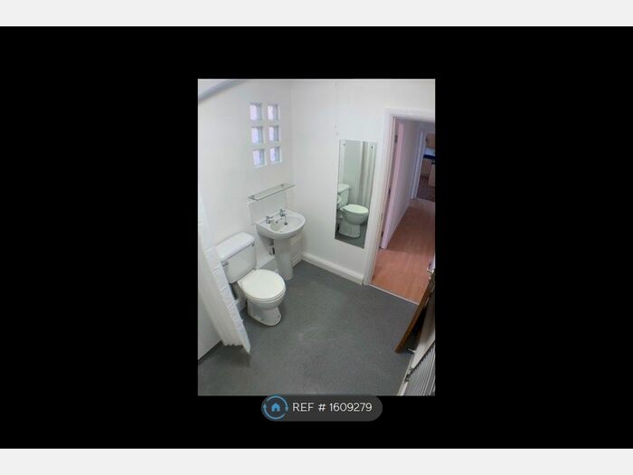 2 Bedroom Flat To Rent In Church Road, Liverpool, L22