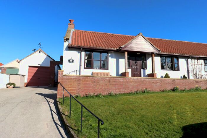 2 Bedroom Semi-Detached Bungalow For Sale In North Street, Flixton, YO11