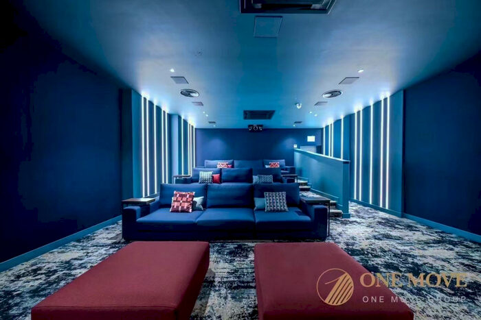 Studio To Rent In The Silk District, London, E1