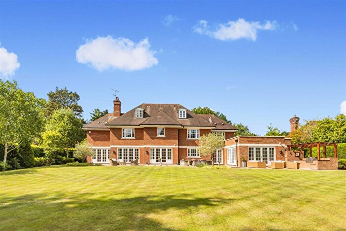 6 Bedroom Detached House For Sale In Priory Road, Sunningdale, SL5