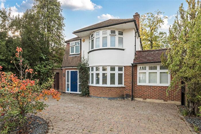 4 Bedroom Detached House For Sale In Grove Vale, Chislehurst, BR7