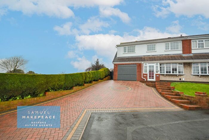5 Bedroom Semi Detached House For Sale In Dovedale Close, Goldenhill, Stoke-On-Trent, ST6