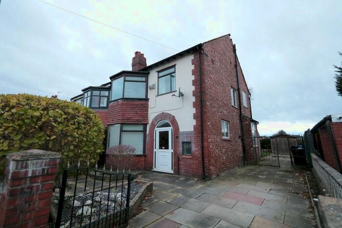3 Bedroom Semi-Detached House To Rent In St. Werburghs Road, Chorlton, Manchester, M21