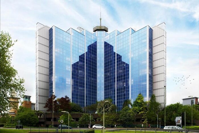 1 Bedroom Apartment To Rent In Churchill Place, Basingstoke, RG21