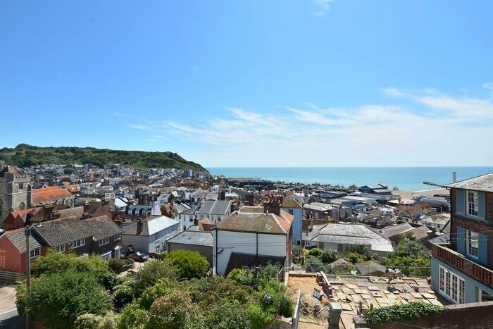 1 Bedroom Flat For Sale In Exmouth Place, Hastings, TN34