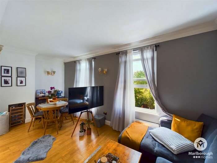 1 Bedroom Flat To Rent In Holloway Road, Holloway Islington, London, N7