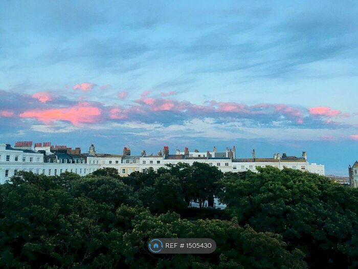 2 Bedroom Flat To Rent In Sussex Square, Brighton, BN2