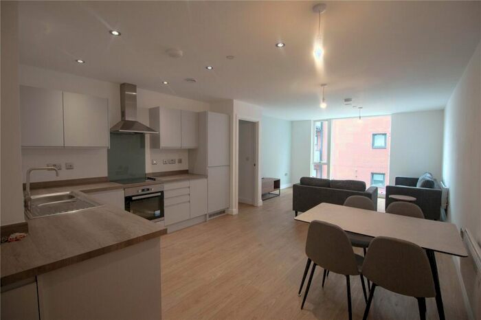 2 Bedroom Flat To Rent In North Central, Dyche Street, Manchester, M4