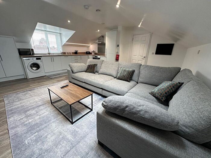 2 Bedroom Flat To Rent In Lincoln Road, Walton, Peterborough, PE4