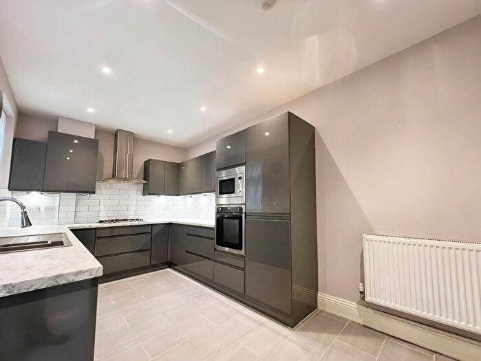3 Bedroom Terraced House For Sale In Chapel Street, Leigh, WN7