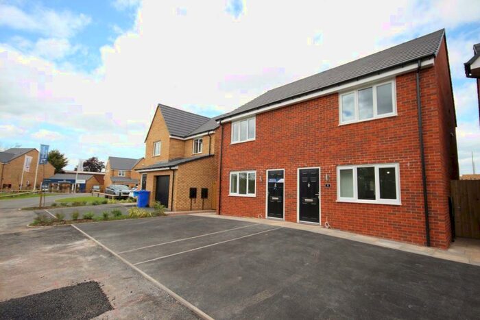 2 Bedroom House To Rent In Allsop Road, Burton Upon Trent, Staffordshire, DE14