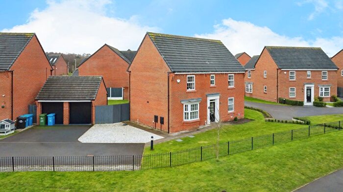 4 Bedroom Detached House For Sale In Walsingham Drive, Sandymoor, WA7