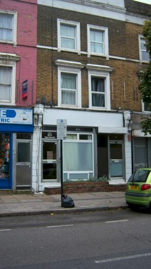 2 Bedroom Flat To Rent In Hornsey Road, London, N7