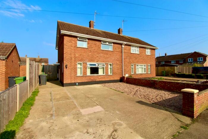 3 Bedroom Semi-Detached House To Rent In Queen Street, Yaxley, Peterborough, PE7
