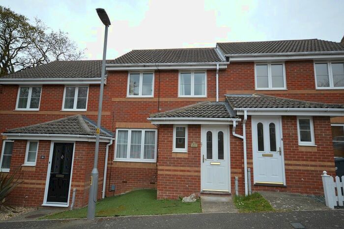 2 Bedroom Terraced House To Rent In Grasmere, Stevenage, SG1