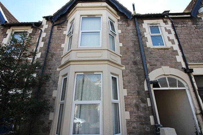 1 Bedroom Flat To Rent In Clevedon Road, Weston-Super-Mare, BS23