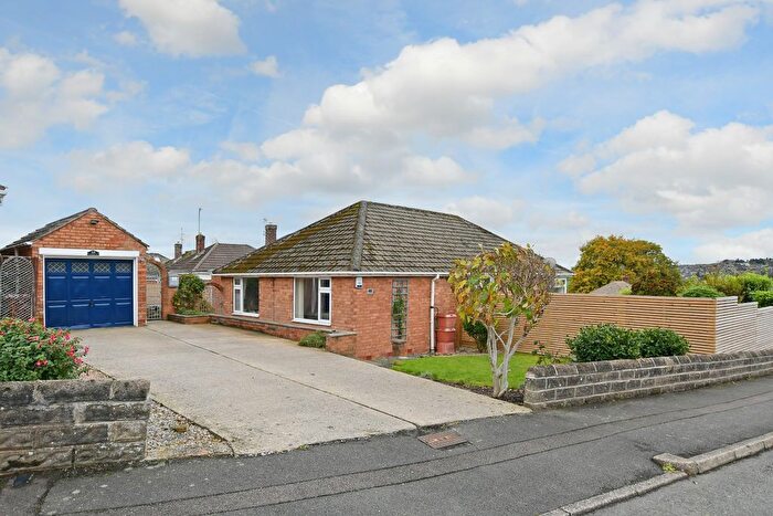 3 Bedroom Detached Bungalow For Sale In Paddock Way, Dronfield, Derbyshire, S18