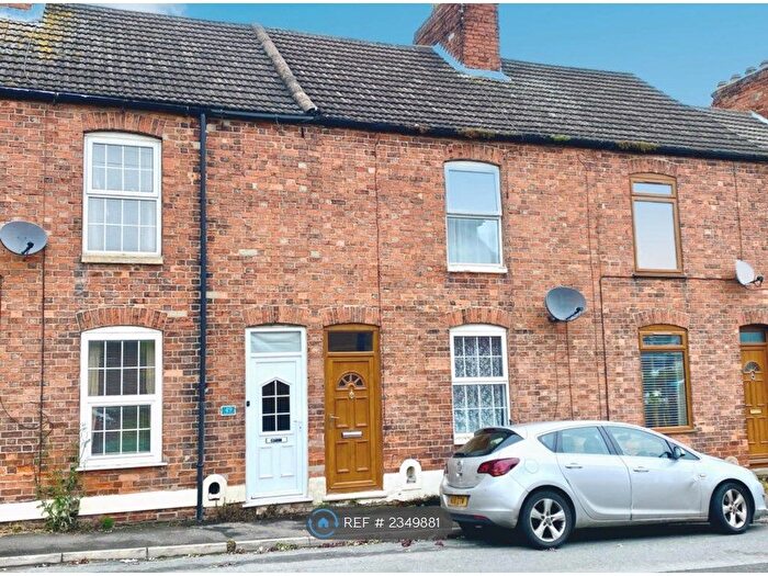 3 Bedroom Terraced House To Rent In Albert Street, Grantham, NG31