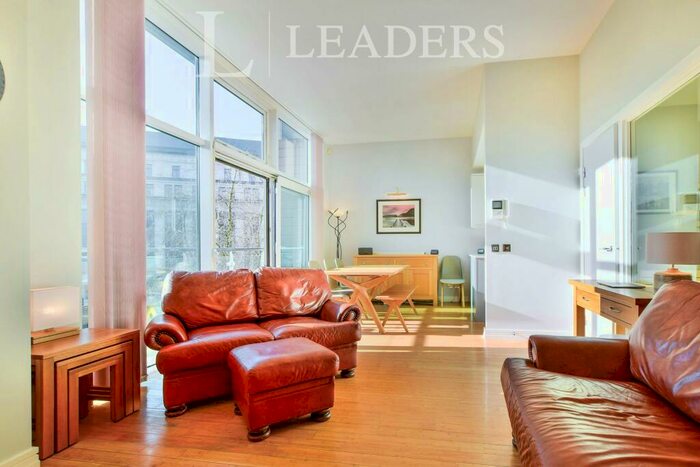 2 Bedroom Apartment To Rent In Century Buildings, St. Mary's Parsonage, Manchester, M3