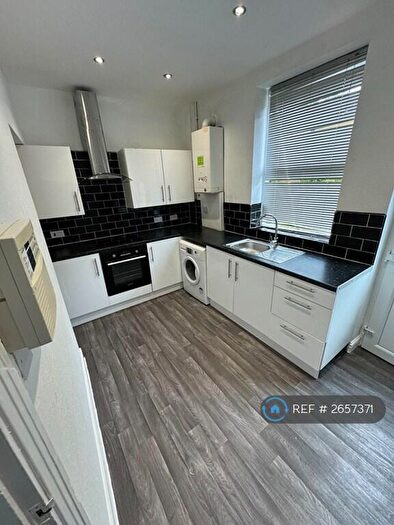 2 Bedroom Terraced House To Rent In Romsdal Road, Sheffield, S10