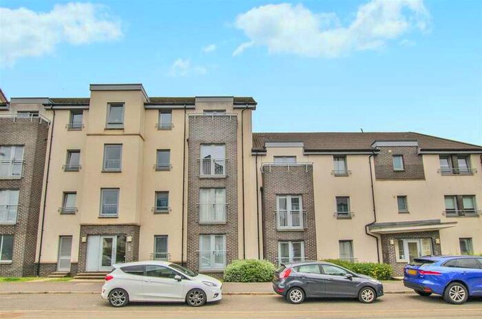 2 Bedroom Apartment To Rent In Crookston Court, Larbert, FK5
