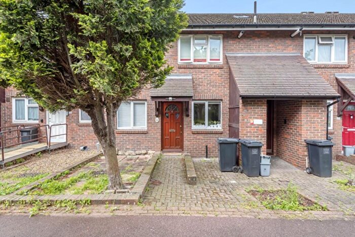 2 Bedroom Maisonette To Rent In Steve Biko Lane London, SE6