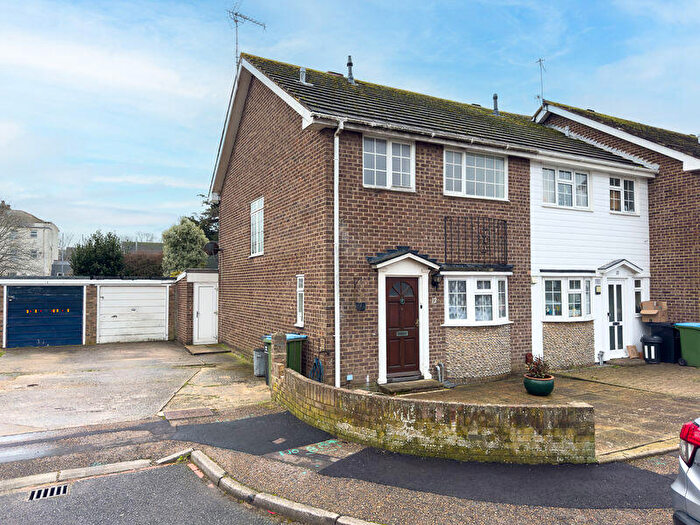 3 Bedroom Terraced House For Sale In St. Winifreds Close, Bognor Regis, PO21