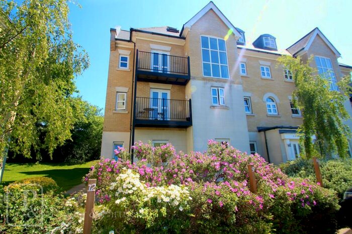 2 Bedroom Apartment To Rent In Bartholomew Court, Colchester, Essex, CO4