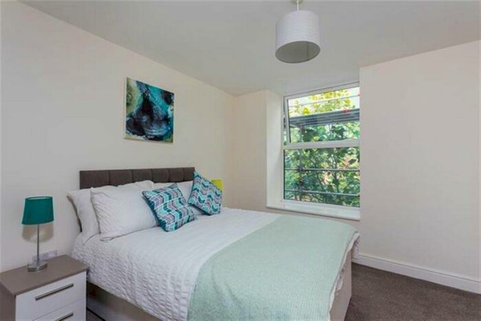 1 Bedroom Apartment To Rent In Student Property -, DE1