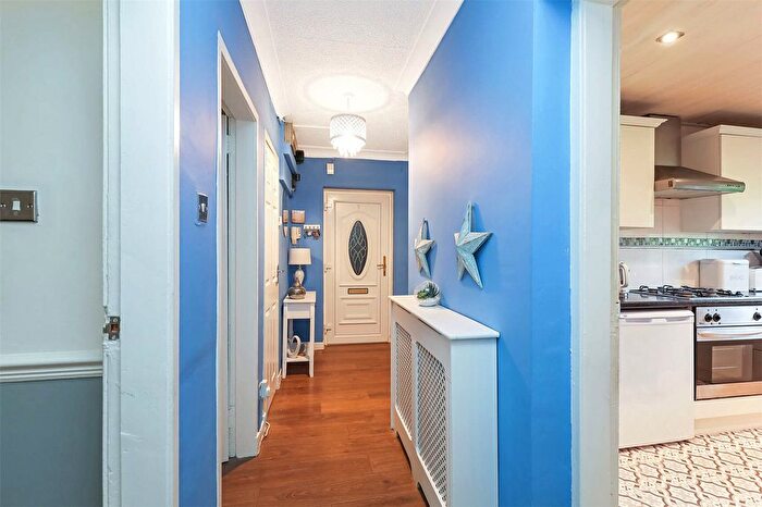 2 Bedroom Flat For Sale In Cavin Drive, Glasgow, Glasgow City, G45